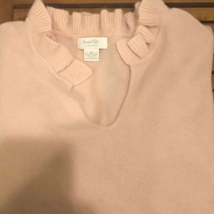 Cashmere sweater, salmon color